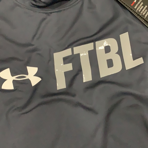 Under Armour FTBL traing vest. - Picture 4 of 8